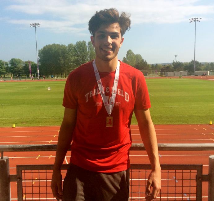 UK No 1 Age Group Discus Thrower James Tomlinson