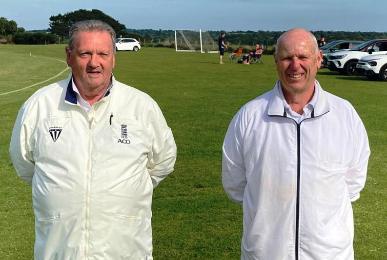 Umpires -Chris Stapleton and Steve Williams
