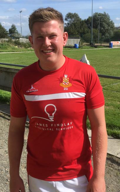 Mariners man of the match Zac Davies