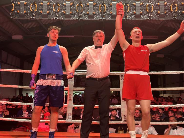 9 - Morgan Williams (right) and Cameron Davies